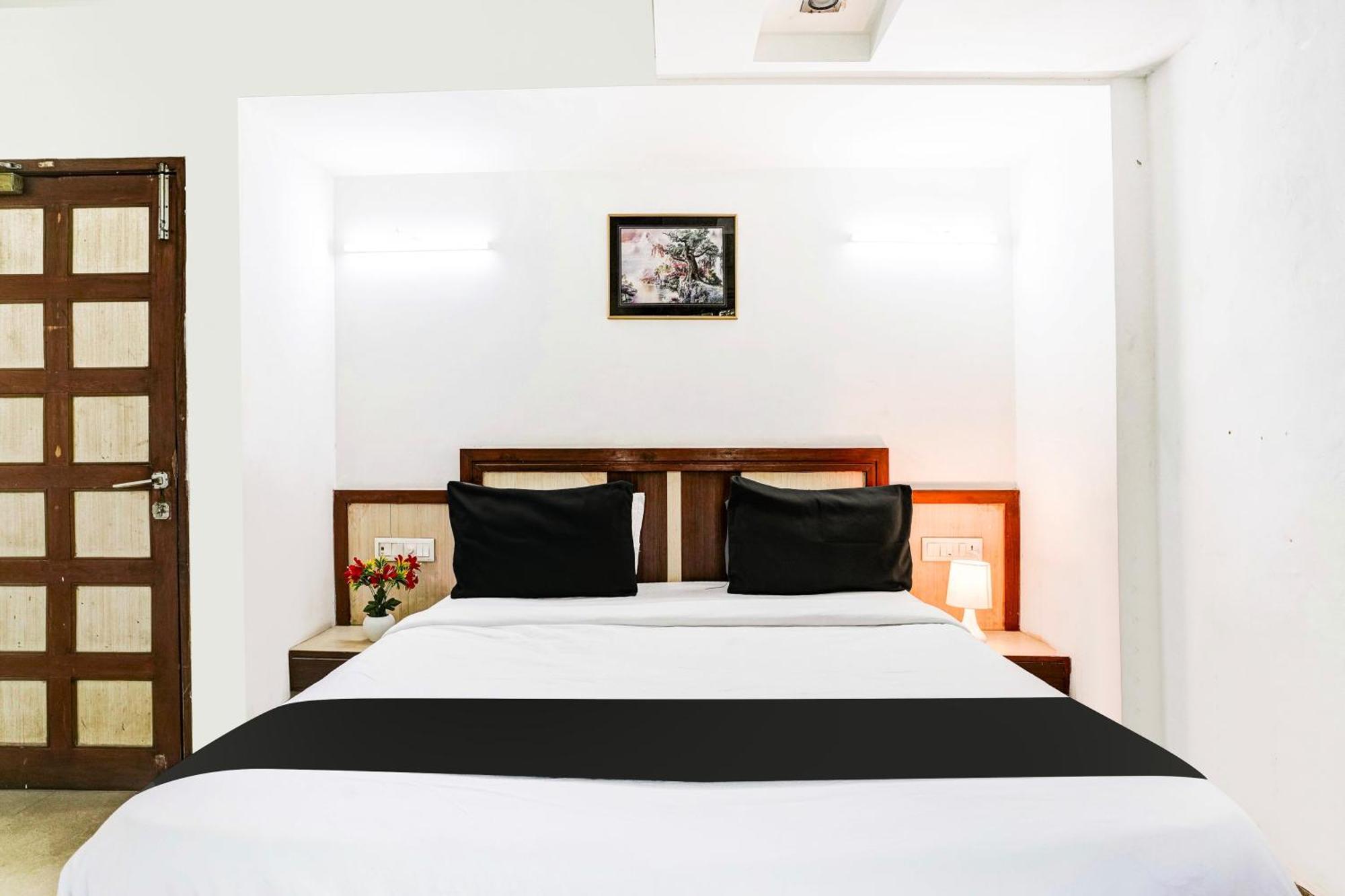 Hotel O Shanti Sadan アーメダバード エクステリア 写真