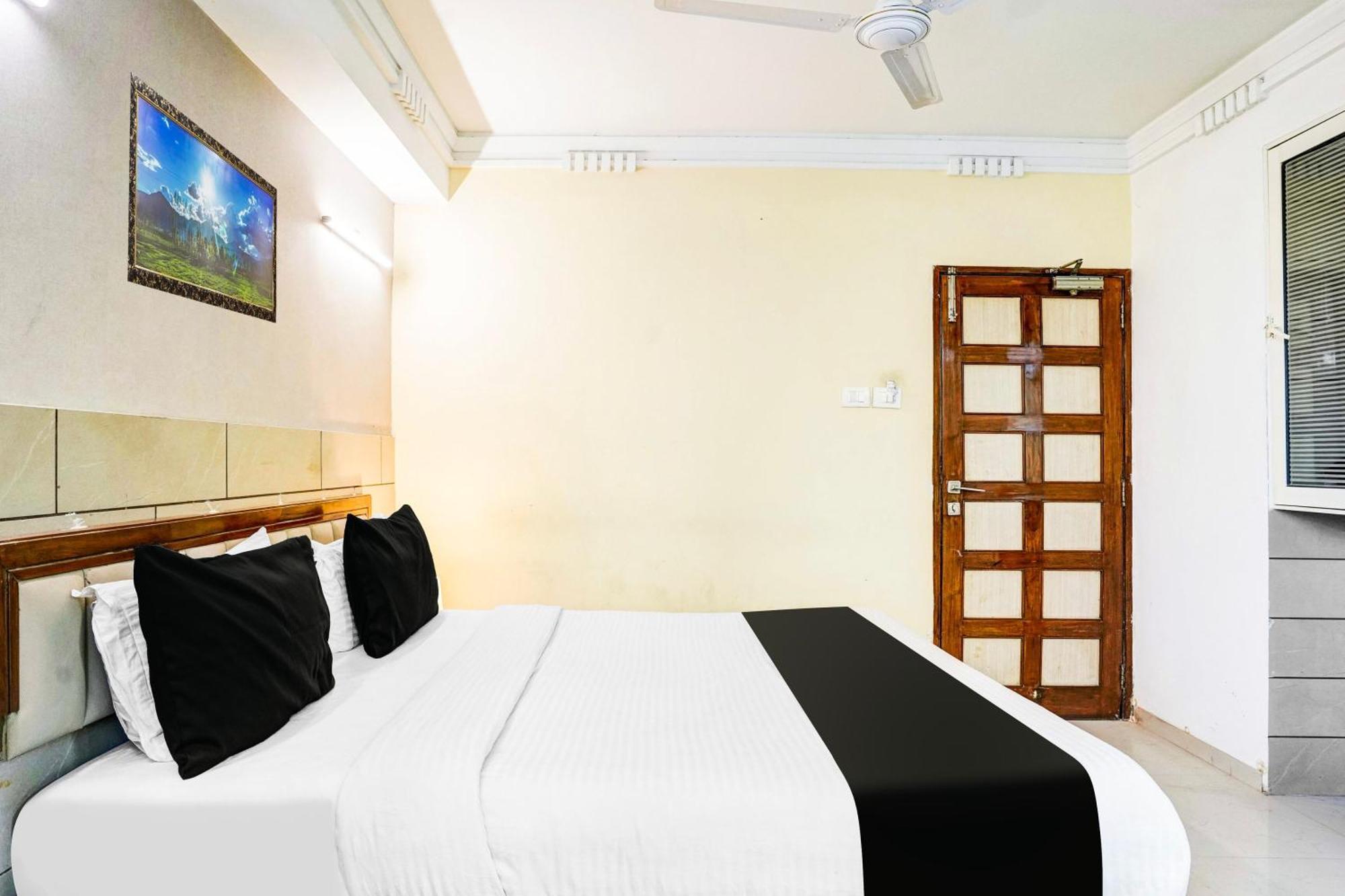 Hotel O Shanti Sadan アーメダバード エクステリア 写真