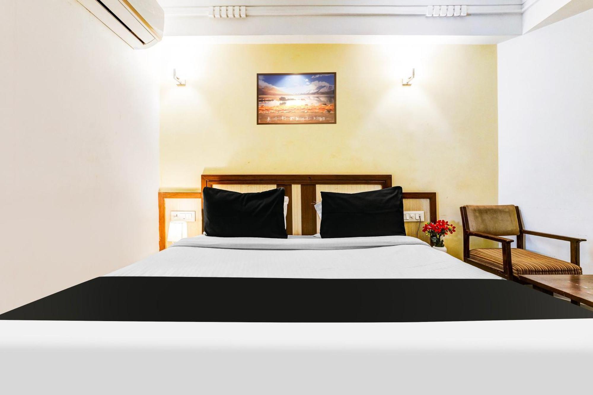 Hotel O Shanti Sadan アーメダバード エクステリア 写真